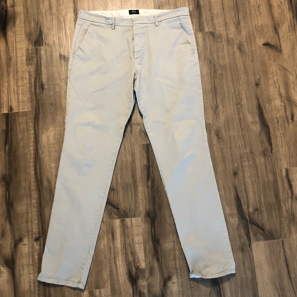 Hugo boss mens light grey pant. Size 38R